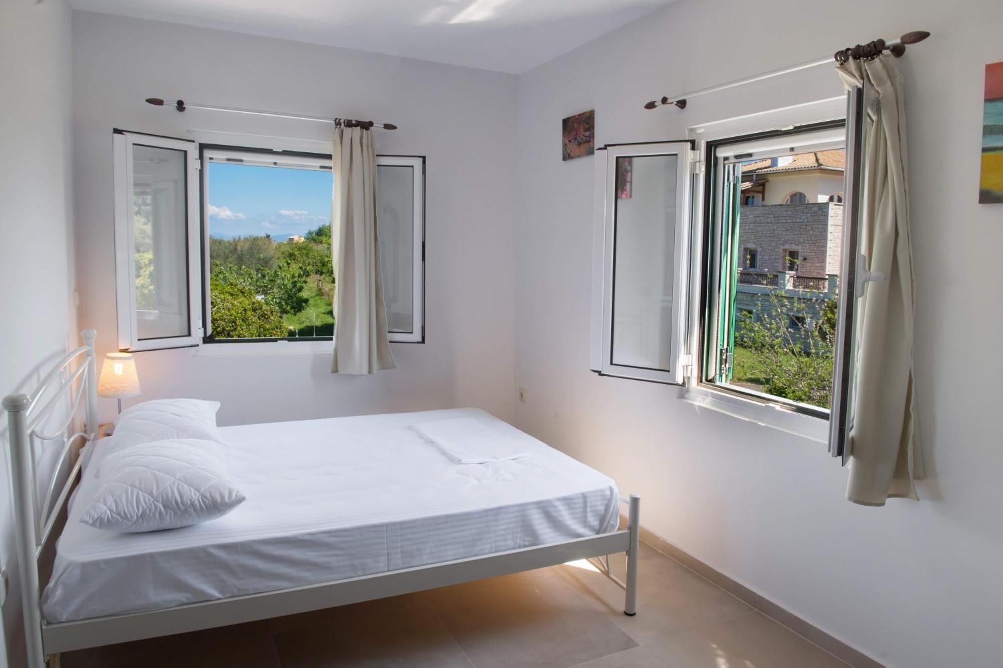 Boursinos Cozy Apartments Lefkada City Exterior photo