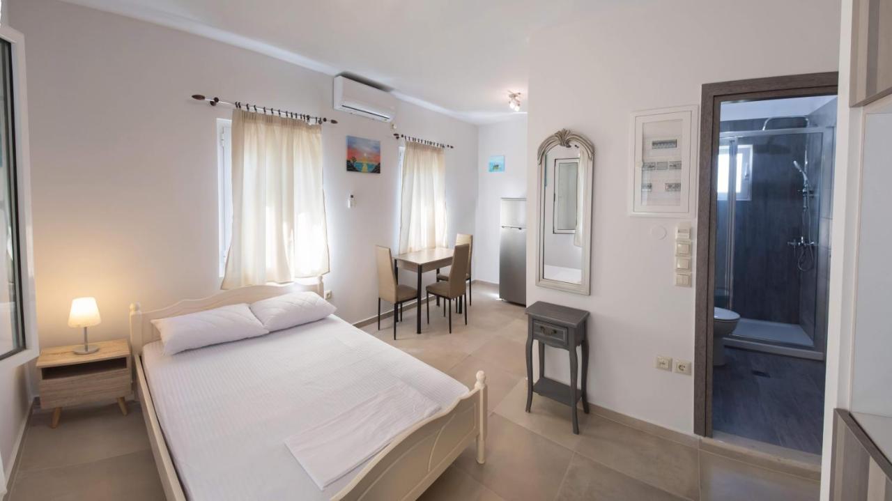 Boursinos Cozy Apartments Lefkada City Exterior photo